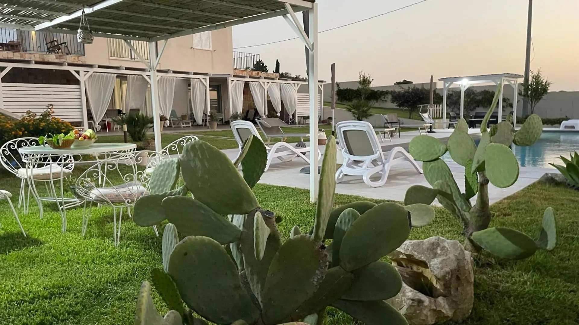 Apartment Villa Triona Marzamemi Con Piscina
